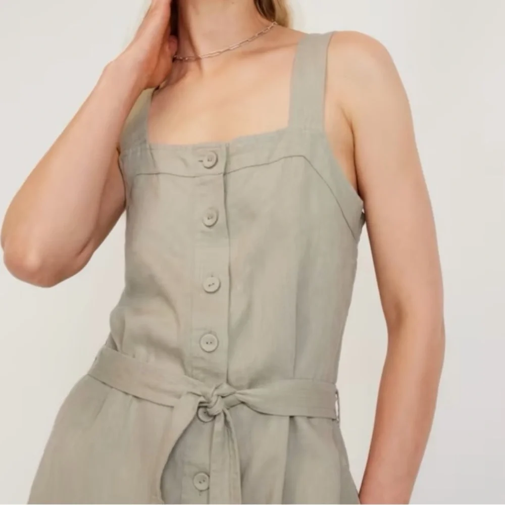 •nwt• Everlane The Linen jumpsuit in Seagrass